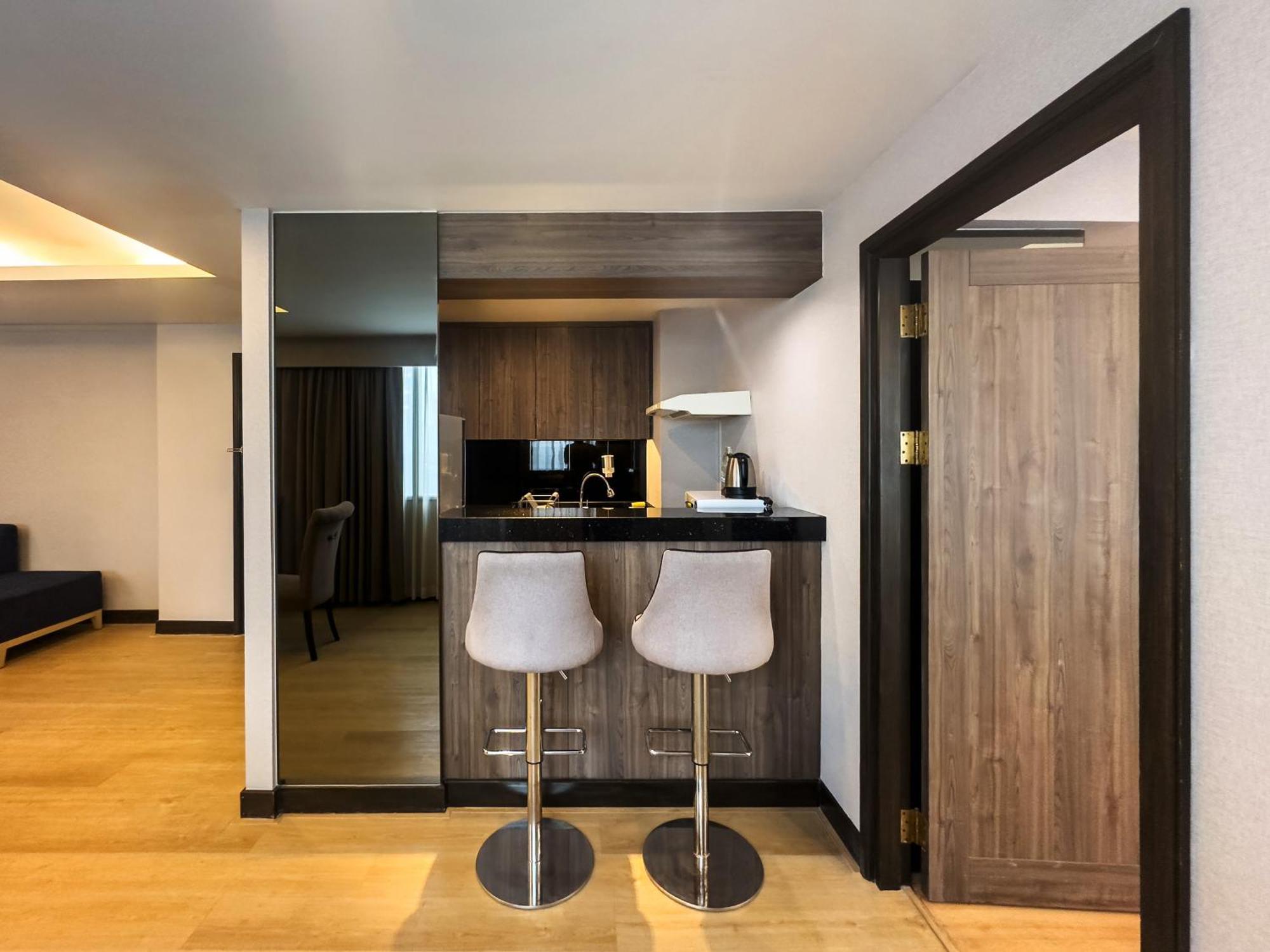 Rembrandt Residences Hotel Bangkok