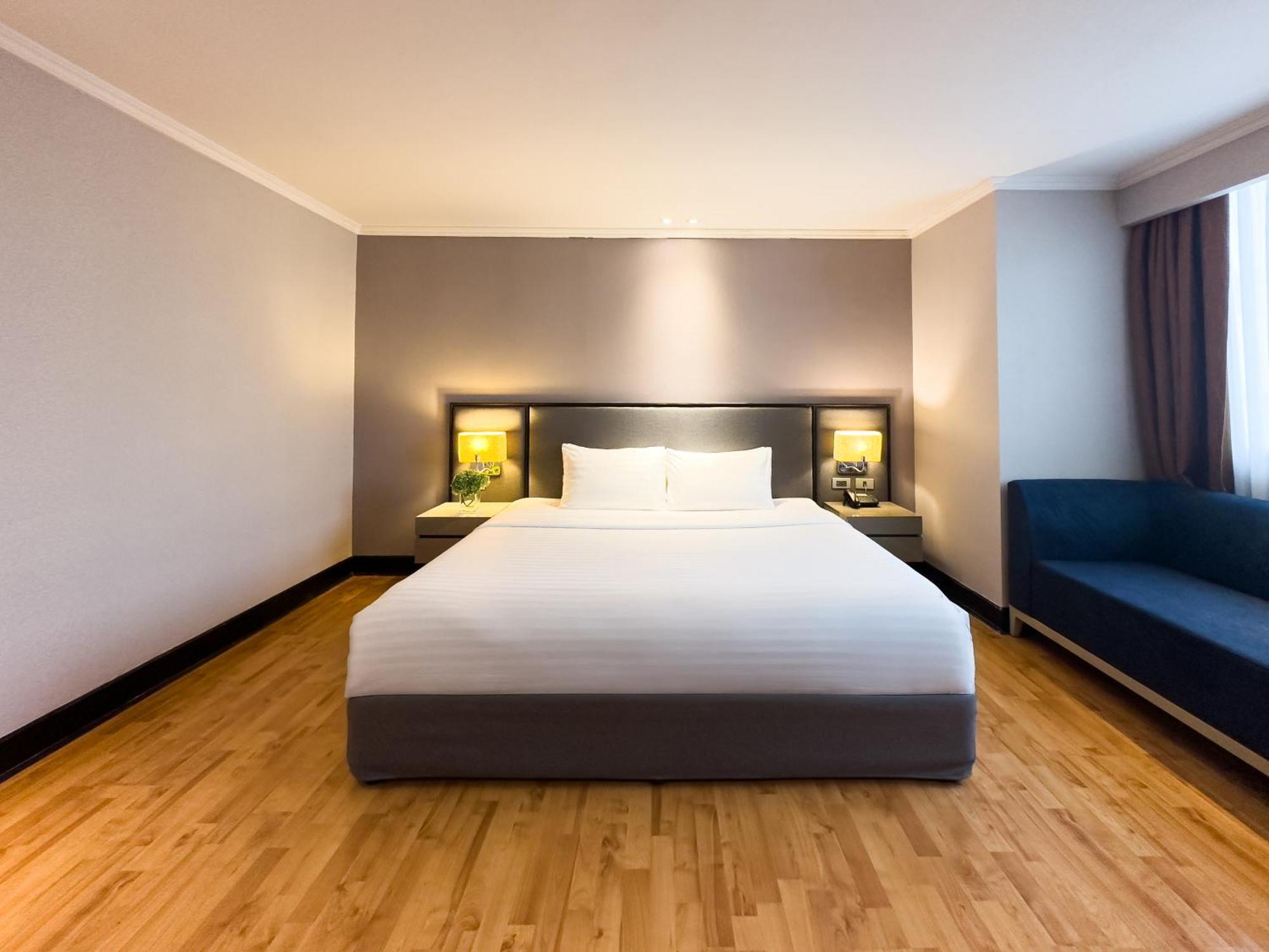 Hotel Rembrandt Residences 4*